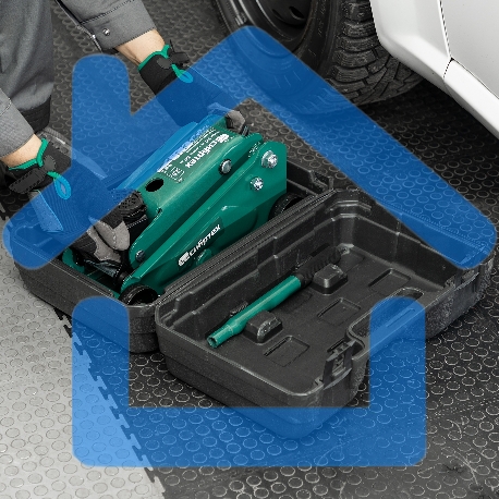 Домкрат гидравлический подкатной Сибртех 2,5 т, 148-387 мм, в пласт. кейсе-12