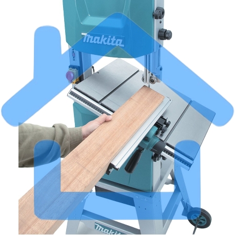 Пила Makita LB1200F ленточная [LB1200F] 900Вт,400\800м\мин,рез-165х305мм,81.2кг,кор,стол на ножках,подсв,угл направляющая+5полотен-2
