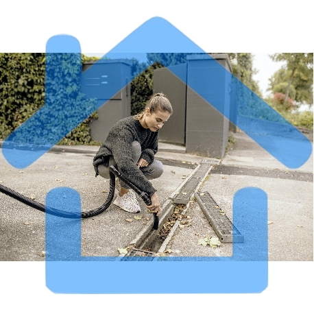 Строительный пылесос Karcher WD 3 S V-17/4/20 желтый, 1000 Вт, уборка сухая/сбор воды, пылесборник мешок/контейнер, 17 л-20